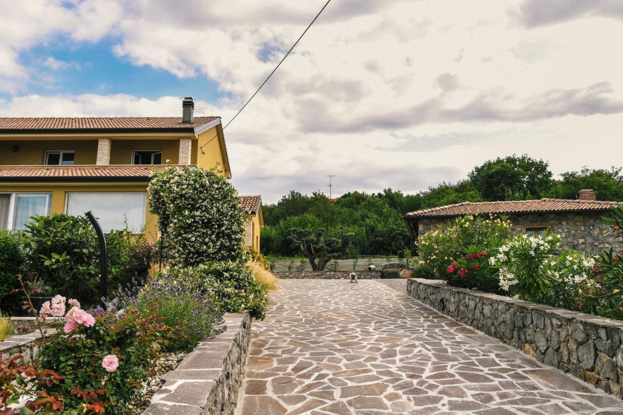 *****Pool House With Beautiful Seaview,Big Garden And Old Tavern***** Rijeka Exteriör bild